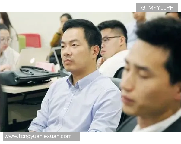 专访黄军：探寻足球成功背后的秘密与智慧