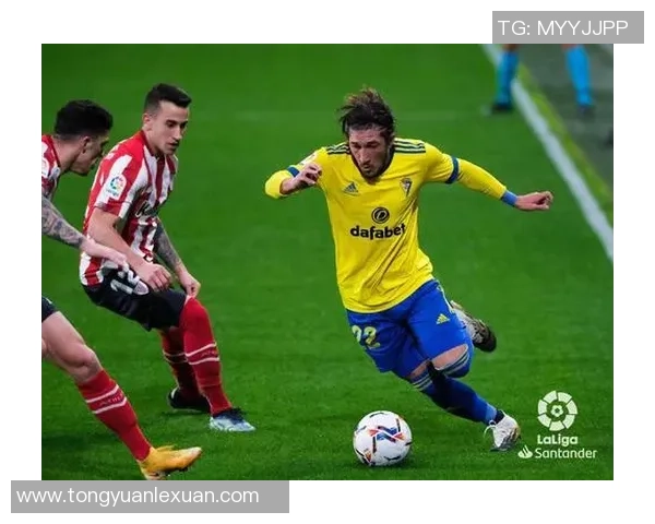 深圳足球队以69分领跑洲际杯积分榜展现强劲实力